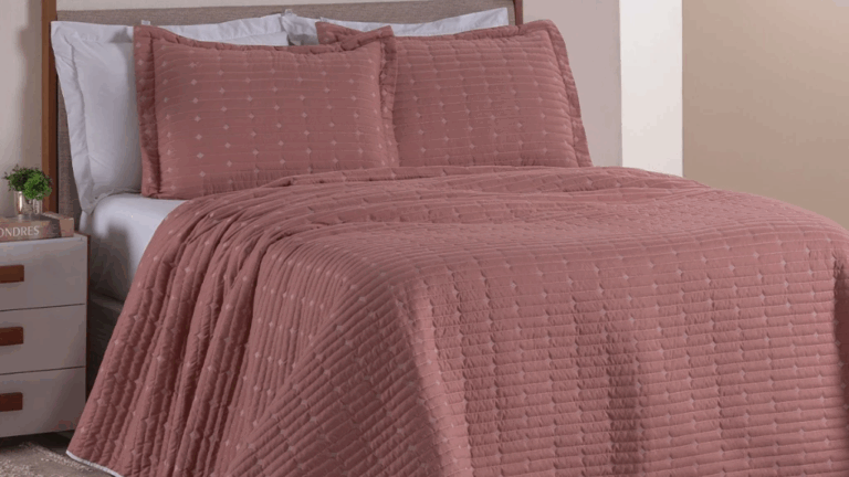 Cobre Leito Casal Queen Bordado